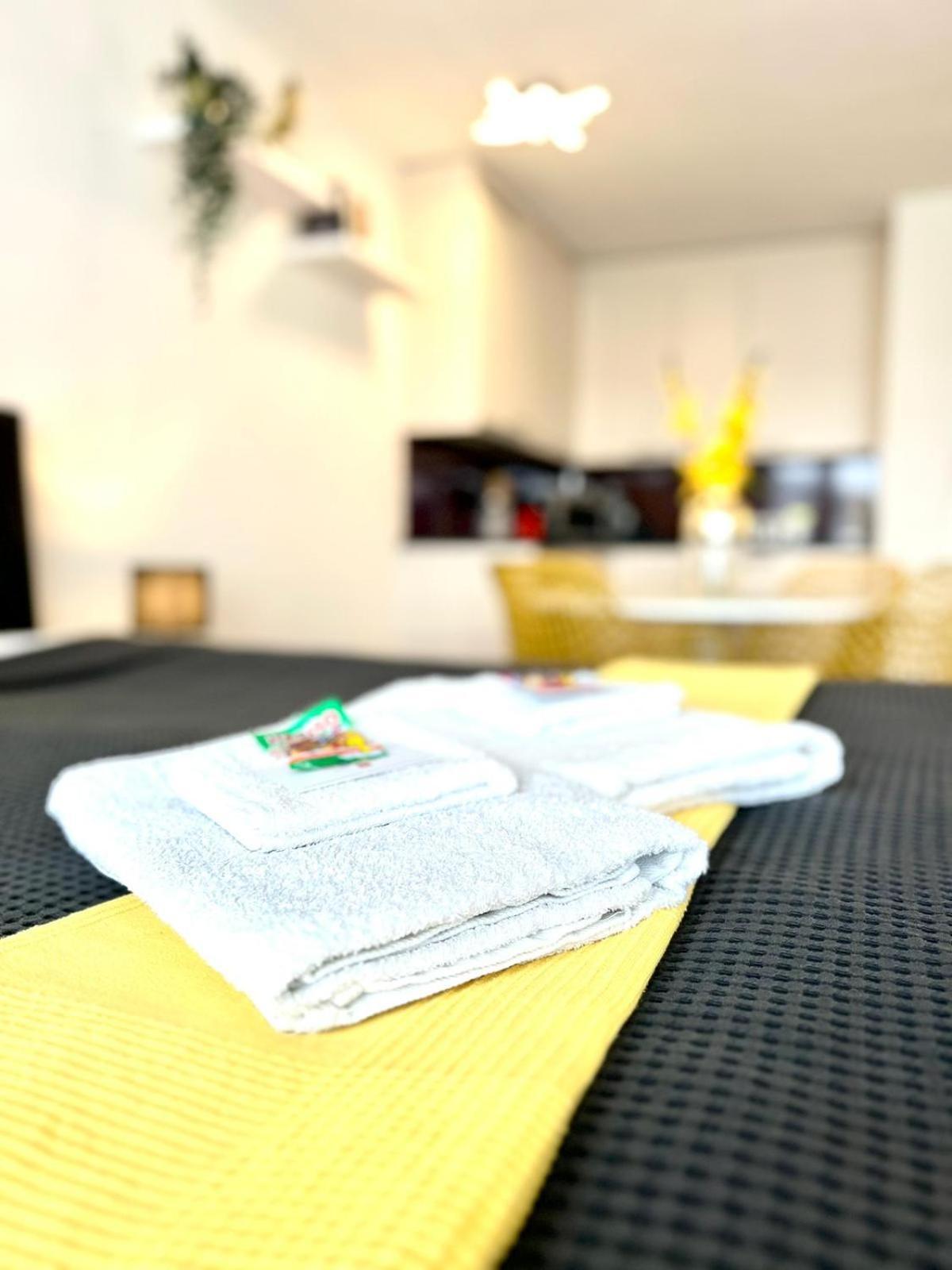 Little Penthouse **** Appartement Dietikon Buitenkant foto