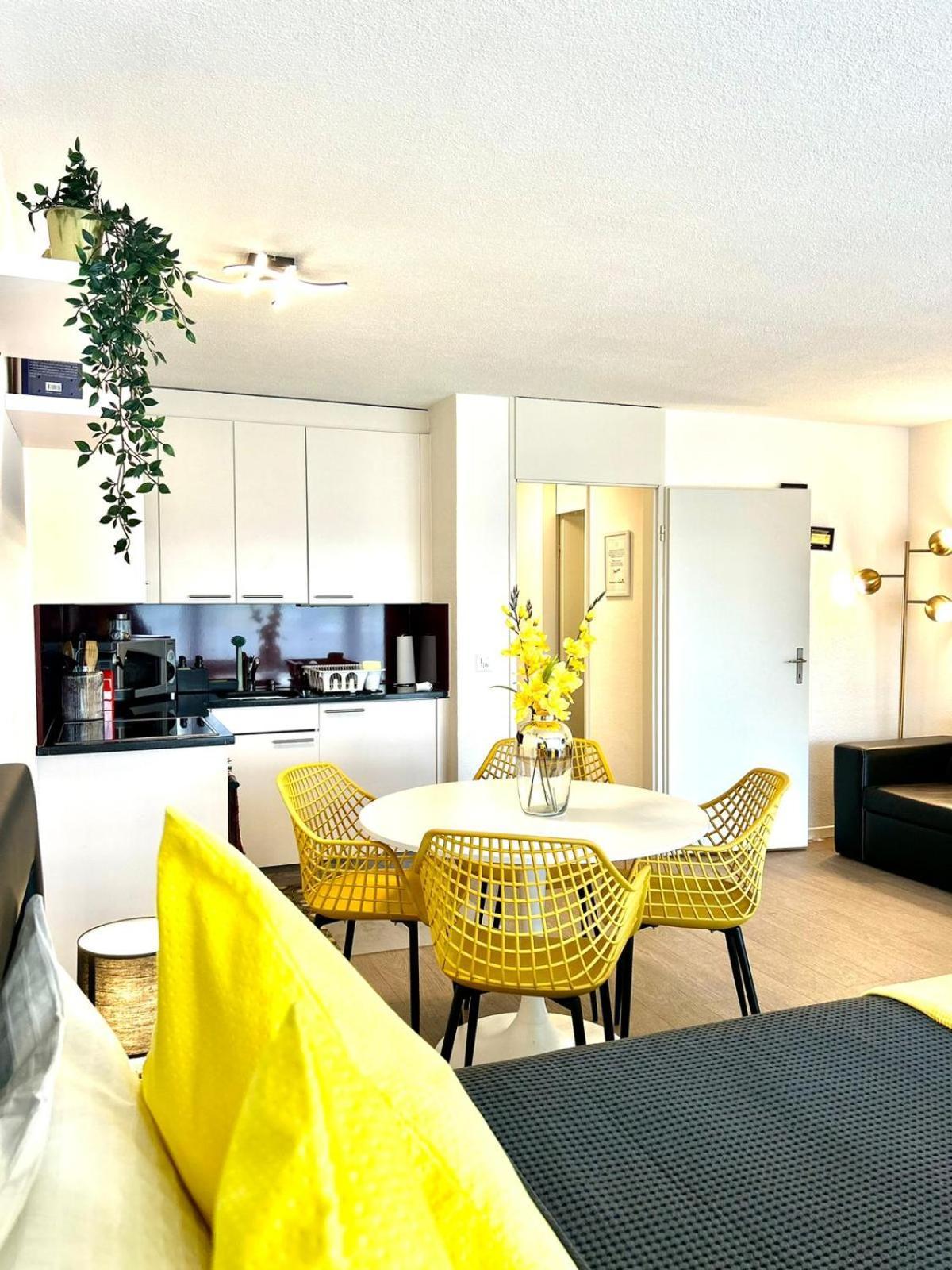 Little Penthouse **** Appartement Dietikon Buitenkant foto