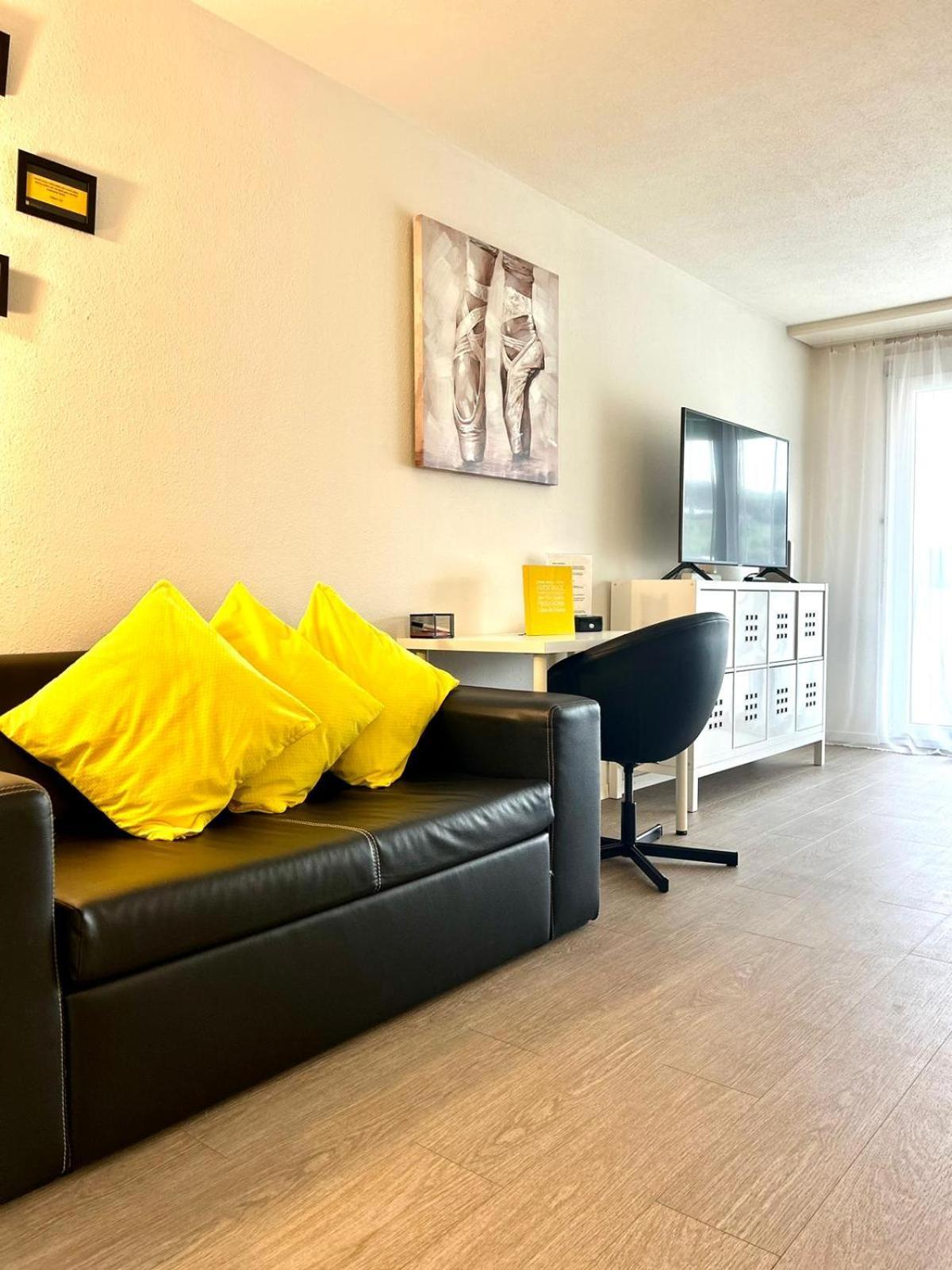 Little Penthouse **** Appartement Dietikon Buitenkant foto
