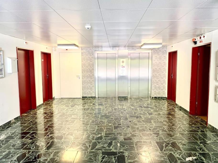 Little Penthouse **** Appartement Dietikon Buitenkant foto